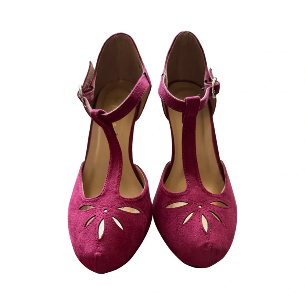 Rockabilly Pinup Burgundy T-Shape Heels ModCloth - Picture 7 of 17